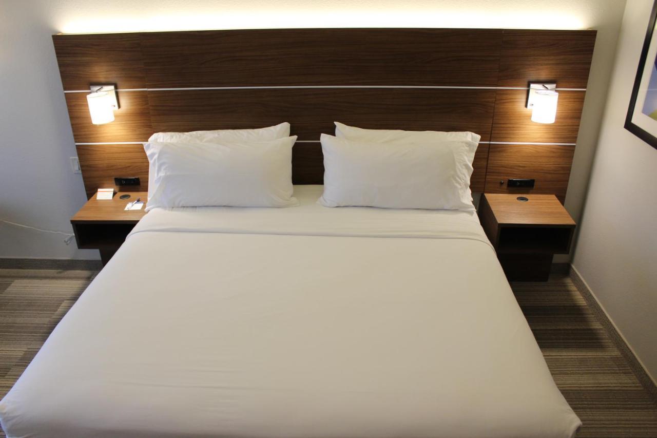 Holiday Inn Express Hotel & Suites Mansfield By Ihg Buitenkant foto